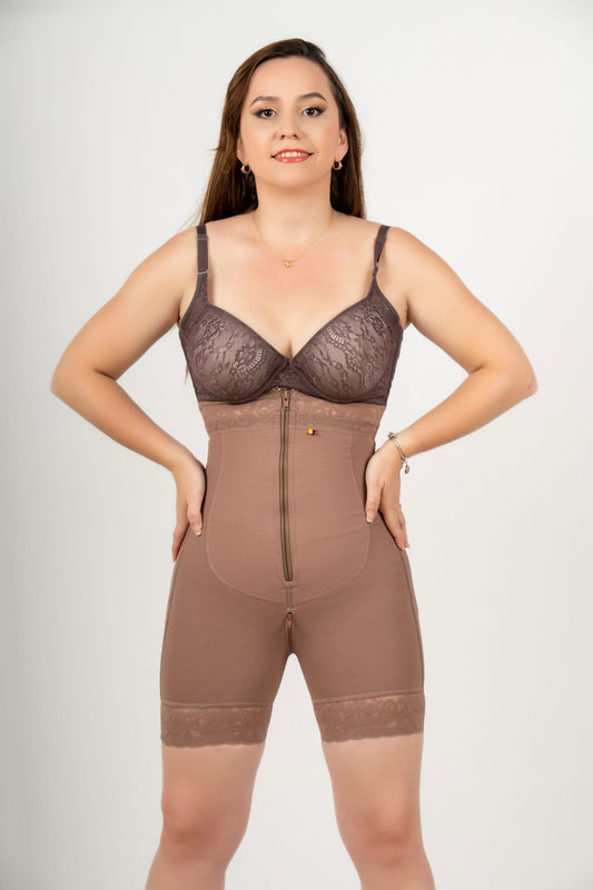 Short Alto Triple Capa Frontal