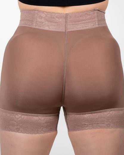 SHORT LEVANTA COLA INVISIBLE ABIGAIL
