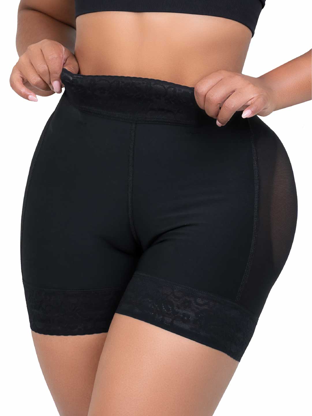SHORT ULTRAINVISIBLE LEVANTA COLA